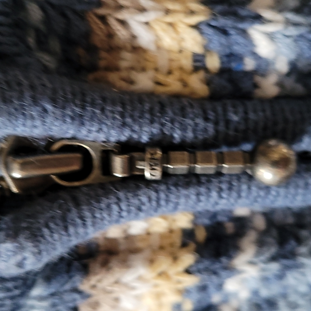 Christopher Banks zipper cardigan medium - Picture 6 of 6